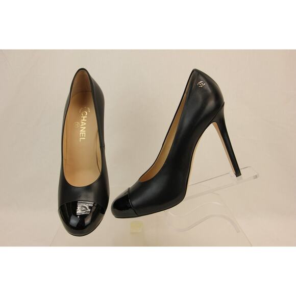 NIB CHANEL BLACK CALF LEATHER PATENT CAP TOE CC LOGO CLASSIC HEEL PUMPS 41 - Picture 7 of 12